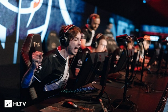 在持续关注 在持续关注